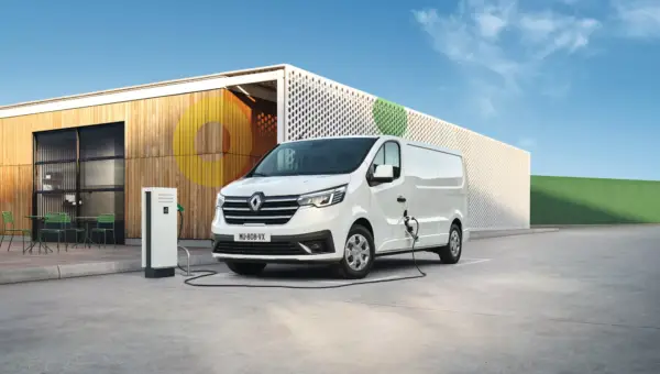 renault trafic van electric